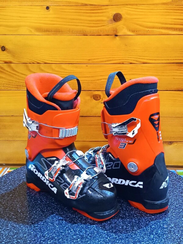 LYŽIARKY NORDICA SPEED MACHINE J3 RED 25MP